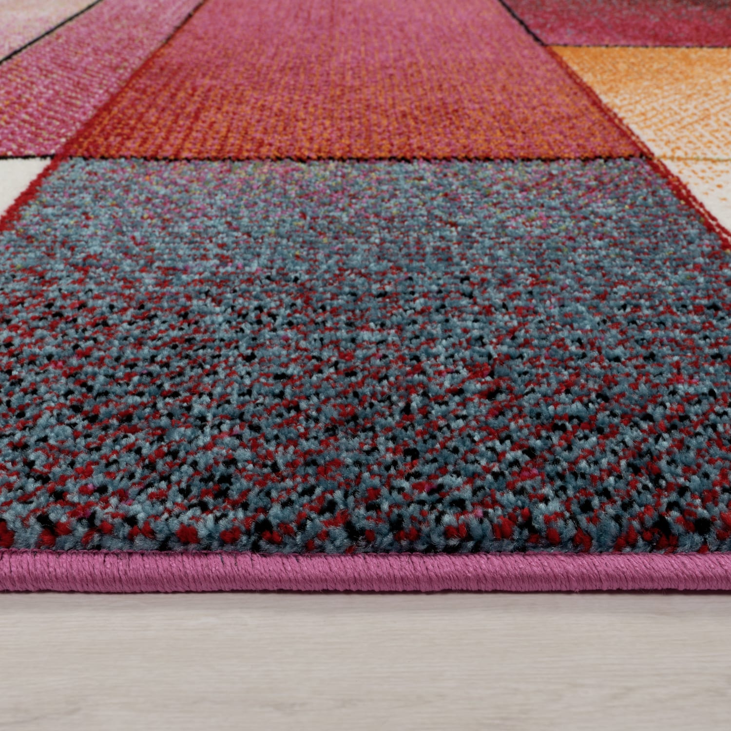 Teppich ECE Mehrfarbig