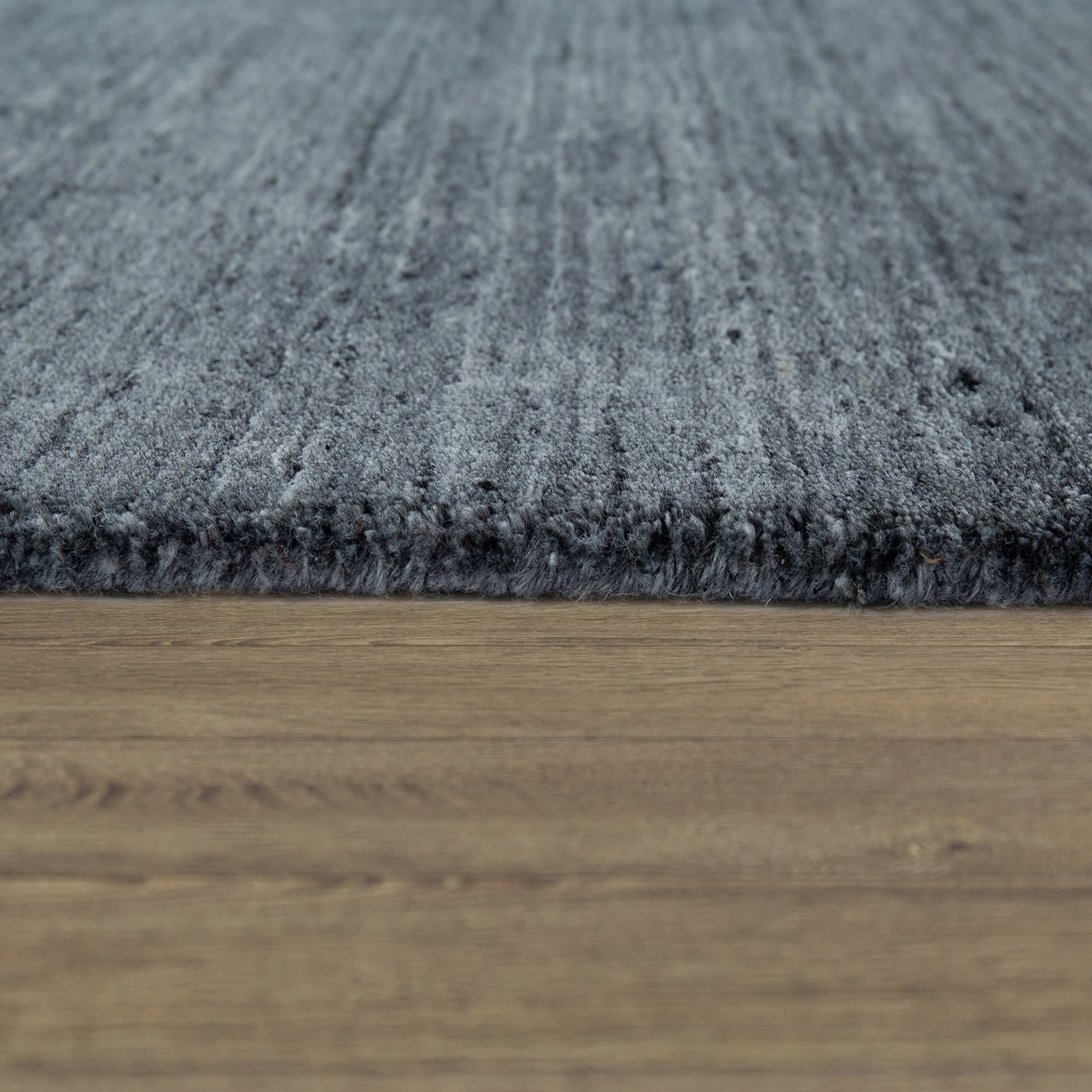 Handgewebter Teppich Loft Grau