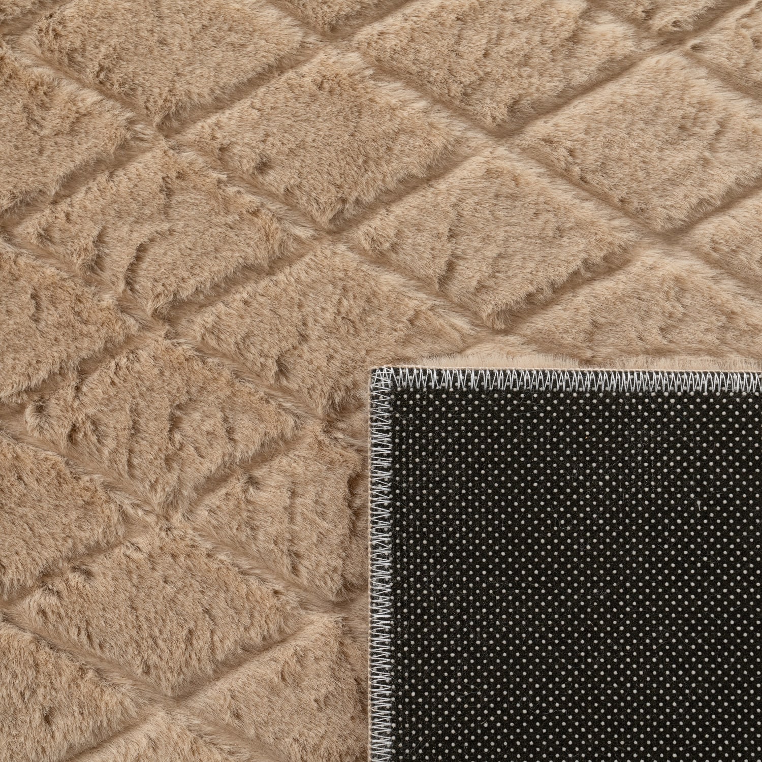 Fell-Teppich Arnheim Beige